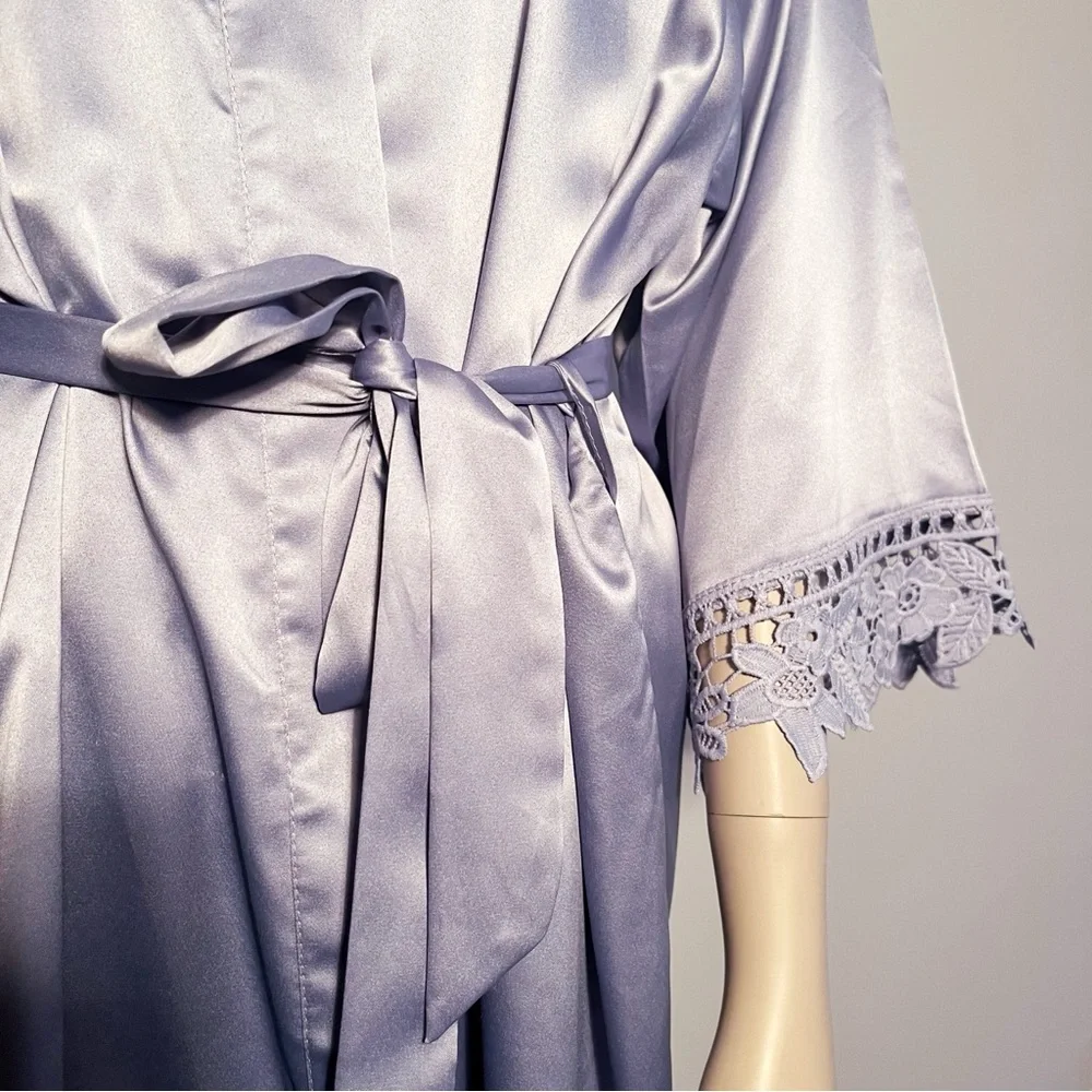 Periwinkle Blue Robe - Picture 2 of 9